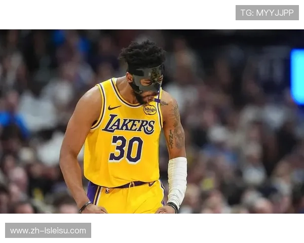 布泽利斯成湖人稳定得分点,攻防贡献受关注