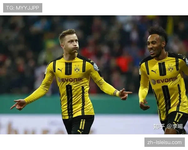 多特蒙德公布出征慕尼黑大名单，罗伊斯、阿德耶米在列